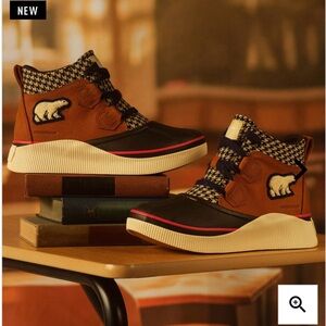 Sorel new w/box OUT N ABOUT™ IV CLASSIC VARSITY WOMEN'S WATERPROOF BOOT size 8.5